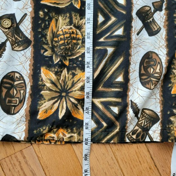 Vintage Hawaiian Aztec Tiki button up - Picture 9 of 9